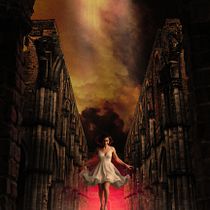 Succubus Final Boss. Photograph, Photograph, Post-production, Photo Retouching, Fine-Art Photograph, Photographic Composition, Photomontage, and VFX project by Carlos Gutiérrez - 05.26.2025