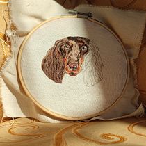 Pintar con hilo <3. Embroider, Naturalistic Illustration, and Textile Design project by Solains Vargas García - 06.11.2025