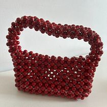 Amore Ein Projekt aus dem Bereich Erweiterungsentwicklung, H, werk, Design, Modedesign und Weben von Morella Adrian - 13.06.2025