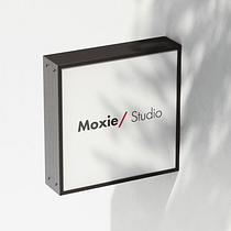 Moxie - Identidade visual. Un projet de Br, ing et identité, Design , Conception numérique, Création de logos , et Design de papeterie de lorrangdesign - 14.06.2025