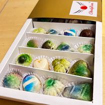 Bombones con una gran historia: ChodyBom. Un proyecto de DIY, Chocolate, Food St y ling				 de Liliana Cassina - 14.06.2025