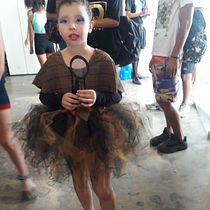 inspetora. Fashion Design project by Ariane Pio - 06.21.2025