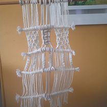 Mi primera práctica de nudos. Un progetto di Design di accessori, Artigianato, Interior Design, Fiber Art, Interior design e Macramè di Lorena Barrios Marin - 11.07.2025