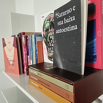 O privilégio de conhecer mundos infinitos. Un proyecto de Escritura creativa, Narrativa, Escritura y Sketchbook de Beatriz Lopes Cardoso - 16.07.2025