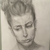 Retrato mediante el uso de planos. Artistic Drawing, Drawing, Fine Arts, Portrait Drawing, Realistic Drawing, and Sketching project by Marian Pizarro Martin - 07.19.2025