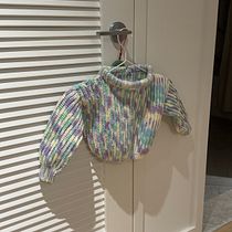 my first crochet project. Fashion Design, DIY, Fiber Arts, Crochet, and Textile Design project by chloe_293613 - 07.21.2025