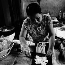 Informal Work in a Changing City:  Da Nang’s Peripheral Workforce. Un proyecto de Fotografía, Fotografía en exteriores y Fotografía documental de Maurizio Saroli - 23.07.2025
