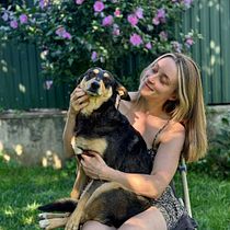 An essay about my dogs . Creativit, Writing, Narrative, Stor, telling, and Creative Writing project by hois_1 - 07.25.2025