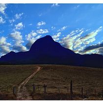 Caminho Ein Projekt aus dem Bereich Fotografie für Instagram, Smartphonefotografie und Außenfotografie von Edu Leite - 05.08.2025