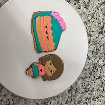 Proyecto galletas royal icing . Baking, Edible Art & Icing project by ashley_jimenez_vargas1306 - 08.07.2025