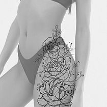 Del iPad a la piel. Un proyecto de Diseño de tatuajes, Ilustración tradicional e Ilustración botánica de Denise Simón Rajel - 11.08.2025