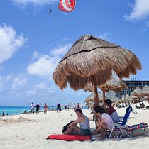 "MATICES DEL CARIBE MEXICANO". Instagram Photograph, Mobile Photograph, and Outdoor Photograph project by ANA GABRIELA MIRANDA AGUILAR - 08.13.2025