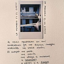Memoria. Un proyecto de Fotografía digital, Fotografía artística, Fotografía Lifest, le, Fotografía de retrato, Fotografía, Escritura y Escritura creativa de Esther Jiménez Gonzalo - 18.08.2025