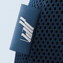 Valt | Marca de ropa deportiva. Projekt z dziedziny Br, ing i ident, fikacja wizualna, Projektowanie logot, pów, Projektowanie c i frowe użytkownika Alvaro Madero - 19.08.2025