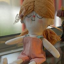 Mimi.. Un proyecto de Artesanía, Fotografía para Instagram, Fotografía con móviles, Patronaje, confección			, Fotografía de producto, Costura, Redes Sociales y Diseño de juguetes de natydegrati - 27.09.2025