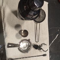 Elaboración del Cóctel Pisco Sour. Un proyecto de Bebidas de Giancarlos Valentino Rojas Ruidias - 28.09.2025