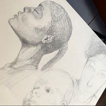   Final project for Portrait Sketchbooking  Ein Projekt aus dem Bereich Artistische Zeichnung, Zeichnung, Porträtzeichnung, Sketchbook und Skizzenentwurf von Yuko Okuya - 28.09.2025
