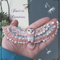 Buo con alas abiertas . Ceramics, Accessor, Design, Jewelr, and Design project by Jessica Ramos - 10.08.2025