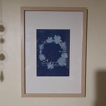 Couronne florale en cyanotype. Fine Arts, Lifest, le Photograph, Arts, and Crafts project by FLORENCE BOYER - 10.09.2025