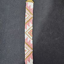 Pulseira. Design de acessórios, Artesanato, Tecido, e Design de joias projeto de Andrea Cocco - 10.10.2025