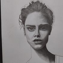 O retrato de se redescobrir e explorar novos talentos.. Artes plásticas, Desenho, Desenho a lápis, Desenho anatômico, Desenho artístico, Desenho de retrato e Ilustração tradicional projeto de Joice Zardo - 24.10.2025