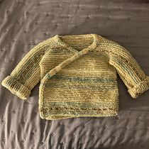 Aprendiendo a tejer prendas infantiles  Ein Projekt aus dem Bereich Modedesign, DIY, Weben, Stricken und Textildesign von Valentina Zelada - 05.11.2025