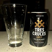 Cerveza Tres Cruces. Cinema, Cinema, Vídeo e TV, Realização audiovisual, Instagram, Fotografia para Instagram, Fotografia com celular, Redes sociais, e Vídeo projeto de arturocamacho - 13.11.2025