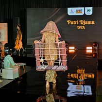Putri Djamu: A Renaissance of Tradition by Diariza D P (DEA). Arts, Crafts, DIY, Fashion Design, Pattern Design, Patternmaking, Dressmaking, Sewing, and Textile Design project by Diariza Dwi Putri (DEA) - 12.06.2025