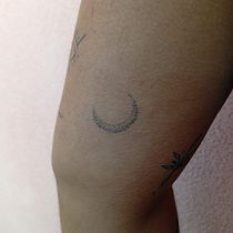Tattoo Moon. Tattoo Design project by andreiadecastrogomes - 12.14.2025
