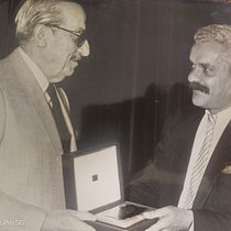 Alberto Laya Periodista de La Nacion. Narrative, and Non-Fiction Writing project by Julián Laya - 12.15.2025