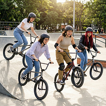 Estrategia de marketing funnel para campaña de beneficios tributarios. Advertising, Digital Marketing, Facebook Marketing, Growth Marketing, SEO, and Social Media project by Solenium BMX - 12.17.2025