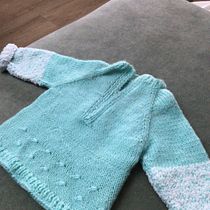 Mi jersey de bebé. Design de moda, Tecido, Tricô, e Design têxtil projeto de Clara Pereira - 23.12.2025