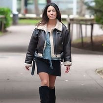 En el parque.. Photograph, Portrait Photograph, and Photographic Lighting project by Gaizka Uceda - 12.27.2025