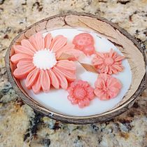 Vela organiza de flores . DIY, Interior Design, and Product Design project by Carmen Escamilla - 01.02.2026