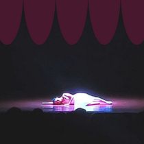 Dancer instagram feed. Un projet de Br, ing et identité, Design , Création de logos, Design graphique, Design t, pographique, T , et pographie de Andrea Alejo - 18.01.2026