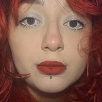 Projeto Final | Intro a técnicas de maquiagem. Art Direction, Fashion Design, Fashion Photograph, Film, Video, and TV project by Gracielly Santana - 02.09.2026