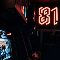 Vintage Bar. Web Development, and Programming project by Jerónimo Gandini - 02.12.2026