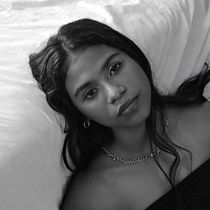 Blanco y negro. Photograph, Studio Photograph, Fashion Photograph, and Portrait Photograph project by Maria Rodríguez - 02.13.2026