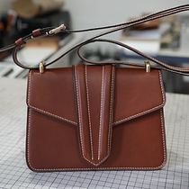 Professional Handbag Design Ein Projekt aus dem Bereich Erweiterungsentwicklung, H, werk, Design, Modedesign und Nähen von Marvelous Edegba - 13.02.2026