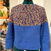 First top down garment. Accessor, Design, Crochet, DIY, Fashion Design, and Fiber Arts project by lorraineriosb - 02.18.2026