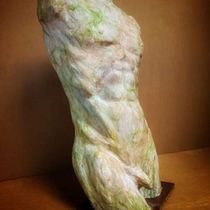 Modelado de torso con arcilla. Fine Arts, and Sculpture project by comovozzuwu - 02.23.2026