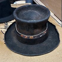 I call this hat the Coal Mine. Accessor, Design, Fashion Design, Fiber Arts, and Needle Felting project by Henrik Dahlin - 02.24.2026