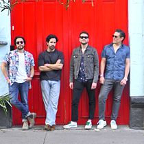 Rockband!. Photographic Composition, Photograph, and Digital Photograph project by Alejandra Orduña - 02.25.2026