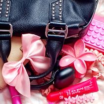 Behind la foto . Marketing, Advertising, Mobile Photograph, Product Photograph, Photograph, Social Media, Instagram, Instagram Photograph, Lifest, le Photograph, and Mobile Marketing project by rosa julcapoma - 03.07.2026