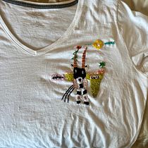 Bordado sobre Camisa. Embroider, Upc, cling, and Textile Design project by Alexandra castañeda Giraldo - 03.08.2026