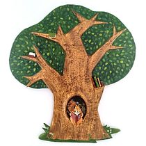 Squirreled Away Ein Projekt aus dem Bereich Design von Figuren, Kreativität mit Kindern, Traditionelle Illustration und Kartonmodellbau von fourjugglers - 11.03.2026