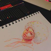 Primeira vez pintando a lapis. Colored Pencil Drawing, Drawing, Portrait Drawing, and Sketchbook project by Francyelle Mota - 04.07.2026