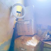 MY RING LIGHT!. Esboçado, Ilustração botânica, Ilustração infantil, Ilustração com tinta, Ilustração naturalista, Ilustração arquitetônica, Desenho artístico, Design de personagens, Desenho com lápis de cor, Criatividade, Desenho, Desenho anatômico, Artes plásticas, Pintura guache, Desenho de retrato, Desenho realista, Ilustração tradicional, e Pintura em aquarela projeto de JULIUS Birungi - 21.04.2026