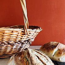 Reposteria y panaderia. Marketing, Advertising, Product Photograph, Photograph, Social Media, Instagram, Instagram Photograph, and Mobile Marketing project by solorzanotrabajo - 04.30.2026