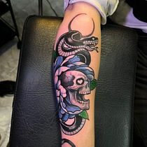 POWER SNAKE . Digital Drawing, Digital Illustration, Drawing, Traditional illustration, and Tattoo Design project by Javier Melo fonseca - 05.14.2026